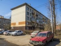 Nevsky district, 3rd Rabfakovskiy , 房屋 12 к.3. 公寓楼
