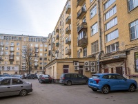 Nevsky district, Ivanovskaya st, 房屋 7. 公寓楼