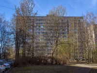 Nevsky district,  , house 38. Apartment house