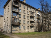 Nevsky district, st Zaporozhskaya, house 11. Apartment house