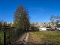 Nevsky district, avenue Solidarnosti, house 9 к.1. Apartment house