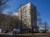 Nevsky district, Oktyabrskaya embankment, 房屋 60. 公寓楼