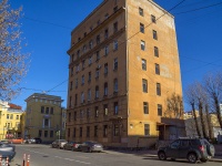 Petrogradsky district,  , house 11. Apartment house