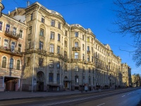 Petrogradsky district,  , house 26-28. Apartment house