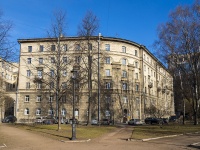 Petrogradsky district,  , 房屋 27 ЛИТ Б. 公寓楼