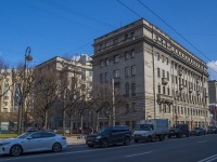 Petrogradsky district,  , house 39. Apartment house
