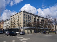 Petrogradsky district,  , house 41. Apartment house