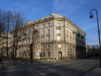 Petrogradsky district,  , house 25. Apartment house