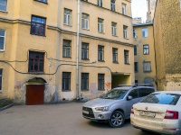 Petrogradsky district,  , 房屋 6Г. 公寓楼