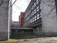 Petrogradsky district, Бизнес-центр "Кантемировский", Instrumentalnaya st, 房屋 3Б