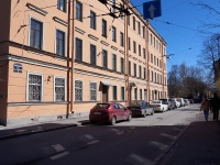 Petrogradsky district,  , house 33. Apartment house