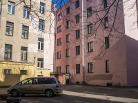 Petrogradsky district,  , house 69. Apartment house