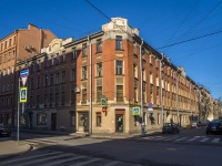 Petrogradsky district,  , house 70. Apartment house