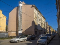 Petrogradsky district,  , house 72. Apartment house