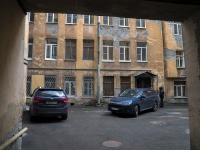 Петроградский район, улица Большая Монетная, дом 4. многоквартирный дом