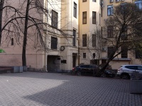 Петроградский район, улица Большая Монетная, дом 11. многоквартирный дом