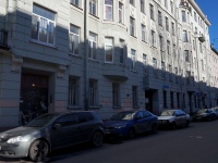 Petrogradsky district,  , house 21/9. Apartment house