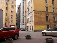 Petrogradsky district, Lev Tolstoy st, house 1-3 ЛИТ Б. Apartment house