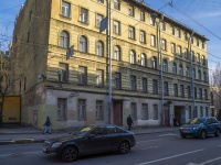 Petrogradsky district,  , house 21. Apartment house