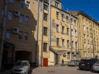 Petrogradsky district,  , house 27. Apartment house