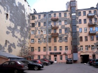 Petrogradsky district,  , 房屋 34-36. 公寓楼