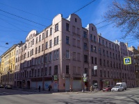 Petrogradsky district,  , 房屋 42. 公寓楼