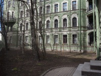 Petrogradsky district, Lenin st, house 8. Apartment house