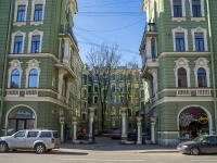 Петроградский район, улица Ленина, дом 8. многоквартирный дом