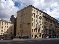 Petrogradsky district, Lenin st, 房屋 13. 公寓楼