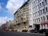 Petrogradsky district, Lenin st, house 19. Apartment house