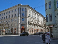 Petrogradsky district, Lenin st, 房屋 43. 公寓楼
