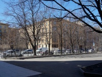 Petrogradsky district, Lenin st, 房屋 48. 公寓楼