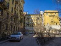 Petrogradsky district, Lenin st, 房屋 34. 公寓楼