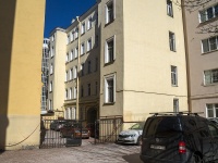Petrogradsky district, Lenin st, 房屋 40. 公寓楼