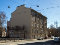 Petrogradsky district, Lenin st, 房屋 53. 公寓楼