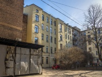 Petrogradsky district,  , house 4 ЛИТ Б. Apartment house