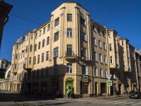 Petrogradsky district, Gatchinskaya st, 房屋 18. 公寓楼