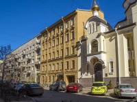 Петроградский район, улица Лахтинская, дом 19. многоквартирный дом