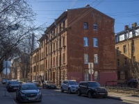 Petrogradsky district,  , 房屋 13 ЛИТ А. 公寓楼