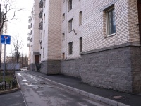 Петроградский район, улица Профессора Попова, дом 27. многоквартирный дом