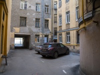 Petrogradsky district, Mira st, 房屋 9. 公寓楼