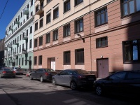 Petrogradsky district, Mira st, 房屋 15 к.1. 公寓楼