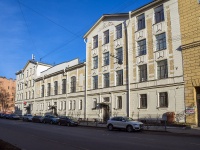 Petrogradsky district, st Mira, house 18. school