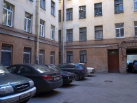 Petrogradsky district, Mira st, house 31. Apartment house