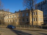 Petrogradsky district, st Mira, house 38. lyceum