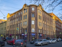 Petrogradsky district, Mira st, 房屋 1/9. 公寓楼
