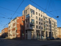 Petrogradsky district, st Mira, house 36. Apartment house
