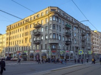 Petrogradsky district,  , house 47. Apartment house