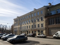 Petrogradsky district,  , 房屋 51 ЛИТ А. 公寓楼