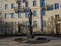 Petrogradsky district, st Zverinskaya. monument